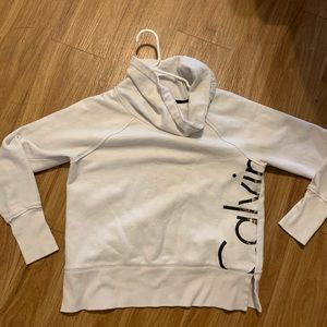 Calvin Klein sweater Women’s medium